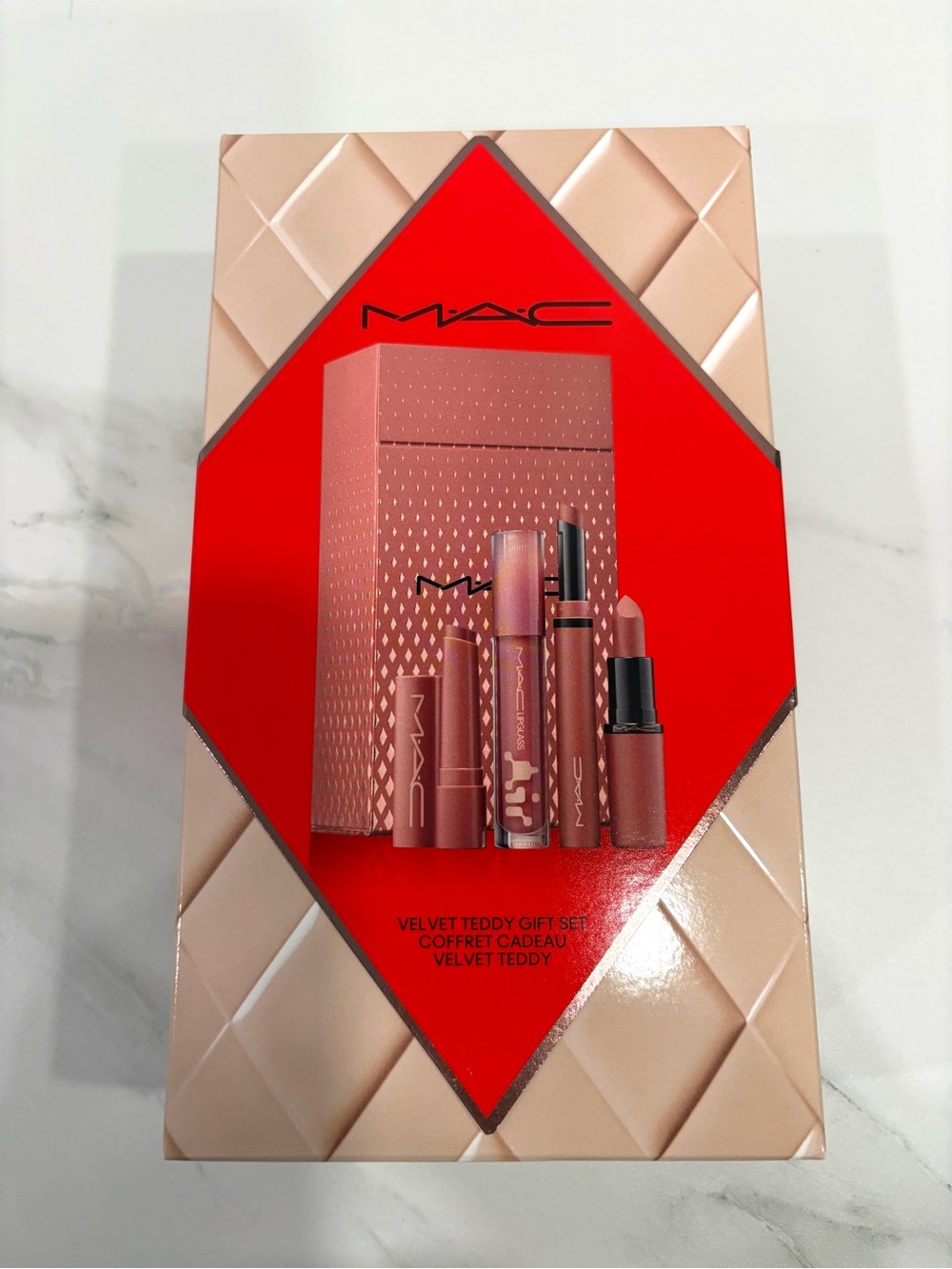 MAC Cosmetics Velvet Teddy Gift Set – 4 Full-Size Lip Products